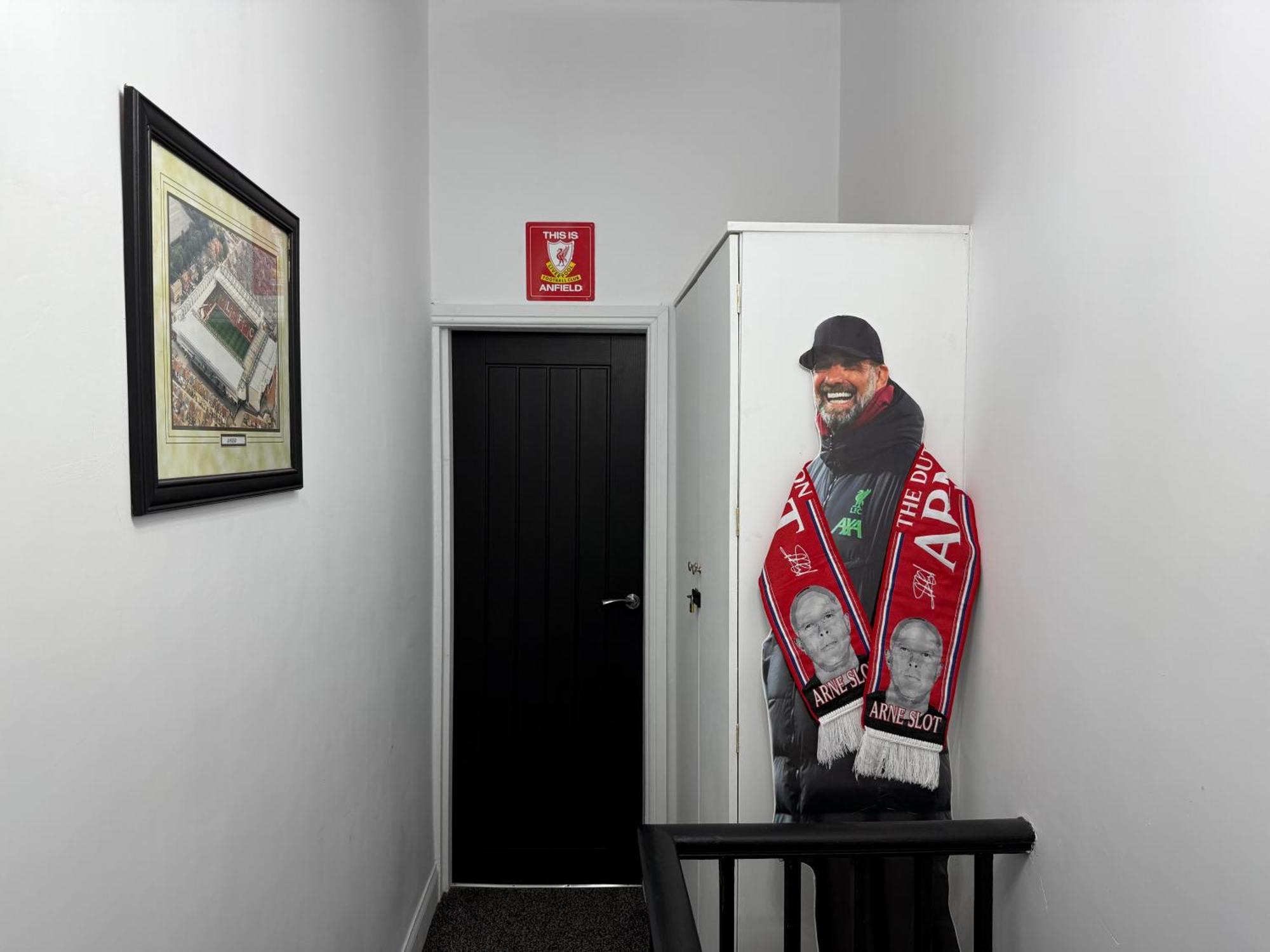 Вілла Anfield Abode - Entire Lfc Themed House Ліверпуль Екстер'єр фото