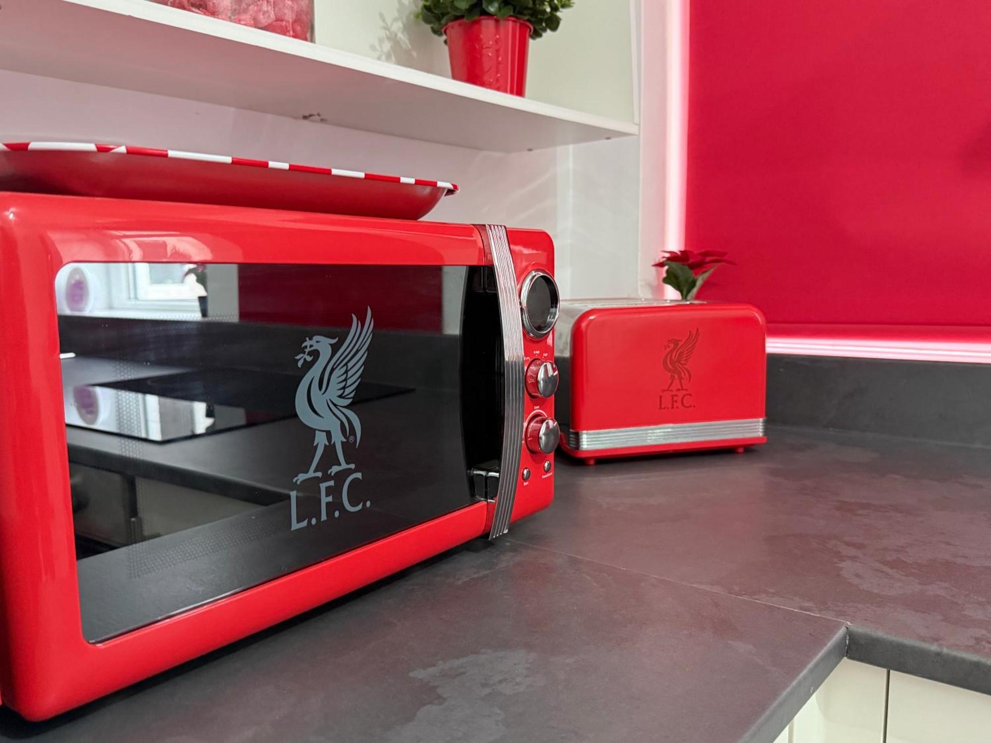 Вілла Anfield Abode - Entire Lfc Themed House Ліверпуль Екстер'єр фото